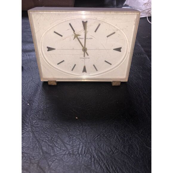 Other - phinney walker clock france Transistor Takes C Battery￼